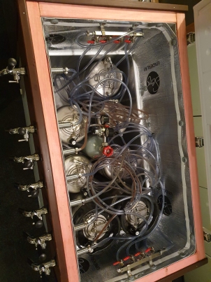 Zwooby.com Keezer