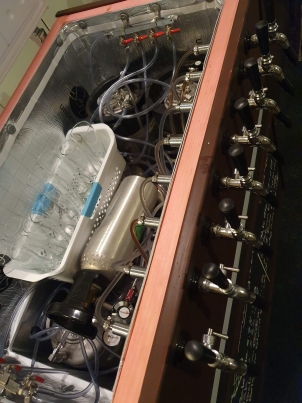 Zwooby.com Keezer